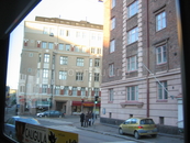 Вид из автобуса на Хельсинки. Типичная улочка