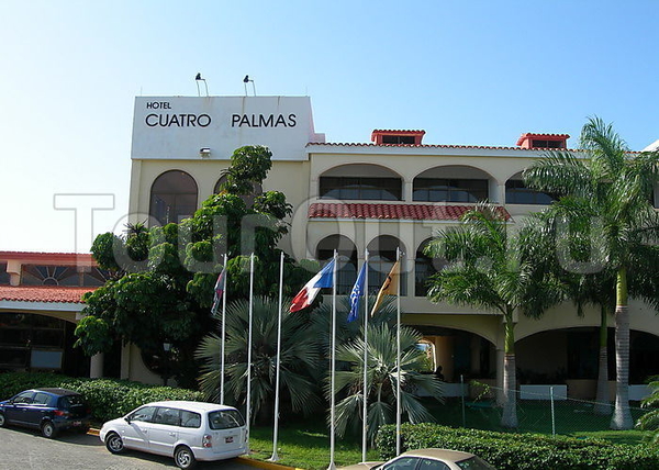 Mercure Cuatro Palmas