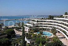 Holiday Inn Resort Nice Port St. Laurent