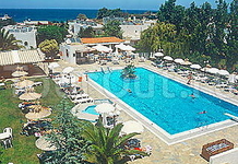 Kyknos Beach Hotel & Bungalows