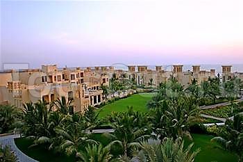 Al Hamra Fort & Beach Resort