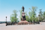 Памятник Александру II в г. Иркутске в честь окончания строительства транс-сибирской ж/д магистрали. 