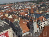 Мюнхен с высоты птичьего полета. Вид на старую ратушу.