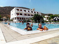 Kyknos Beach Hotel & Bungalows