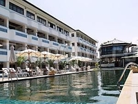 Choeng Mon Beach Hotel & Spa
