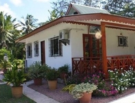 Benjamines Guest House Apart