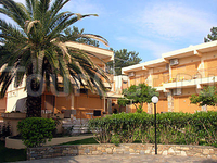 Dionysos Hotel Apartments & Studios