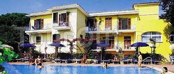 Hotel Cleopatra