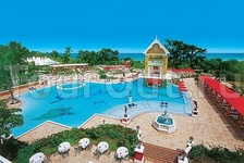 Sandals Grande Ocho Rios Beach & Villa Resort