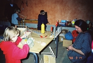 В музее Vasa дети могут остаться в мастерской и сделать для себя кораблик - деревянный или из пластиковой бутылки, или еще из чего-нибудь. Замечательная ...