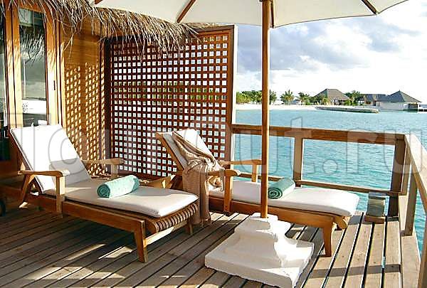 Sheraton Maldives Full Moon Resort & Spa