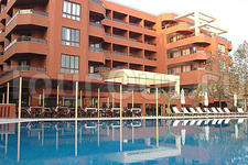 Alara Kum Hotel