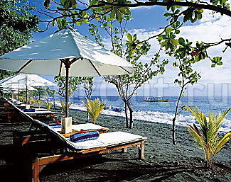 Matahari Beach Resort & Spa