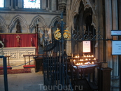 Йоркский кафедральный собор внутри.