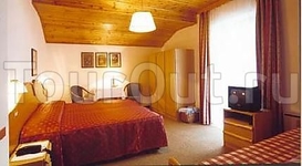 Hotel Tressane
