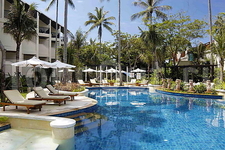 Horizon Karon Beach Resort & Spa