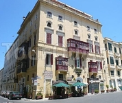 Castille Hotel