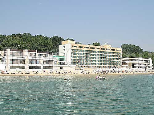 Marina Hotel