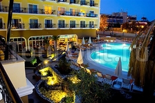 L'Oceanica Beach Resort Hotel