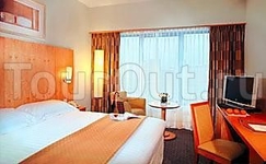 Hotel Hesperia London Victoria