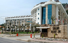 Sunland Resort & Spa