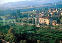 Chateau De Bagnols