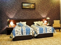 Central Park Hotel