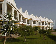 Lahami Bay Beach Resort & Gardens