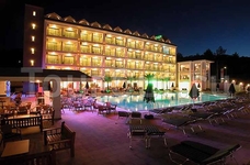 Royal Garden Hotel
