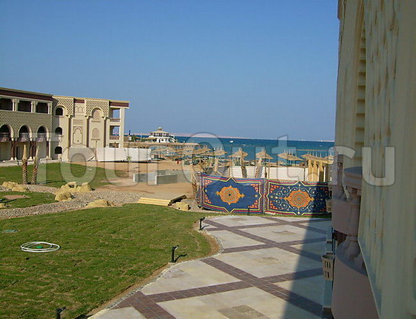 Sunrise Mamlouk Palace Resort