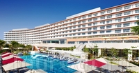Фото отеля Hilton Okinawa Chatan Resort