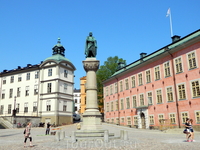 Стокгольм. Памятник основателю города Биргеру Ярлу.