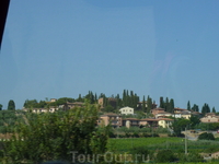 Еще пейзажи Тосканы из окна автобуса:))
