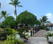 Manihi Pearl Beach Resort