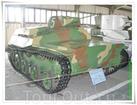 Лёгкий танк Т-30 – «сухопутная» версия танка Т-40 разработки Горьковского автомобильного завода в деформирующей окраске («камуфляж») с 20-мм пушкой ШВАК ...