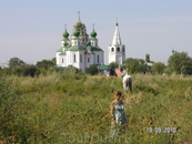 Вид на Войсковой собор издали