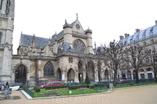 Церковь Сен-Жермен-ле-Оксерруа (Église Saint-Germain lAuxerrois)