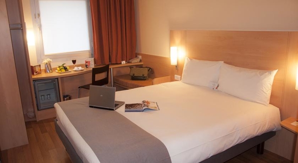 ibis Adana