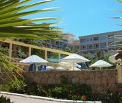 Oscar Resort