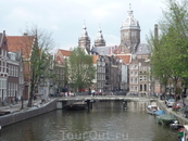 Один из каналов Амстердама.
