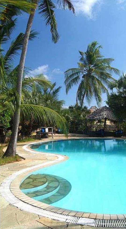 Voyager Beach Resort