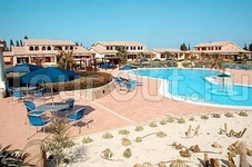 Lantana Hotel & Residence