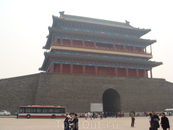 ворота "Цяньмэнь"