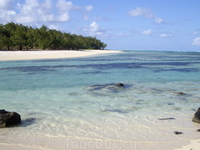 public beach
 Ile aux cerfs