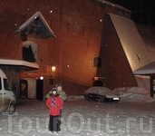 Пороховой погреб (построен в 1767 г.). Сейчас там находится пивной ресторан Пюссирохукельдер.