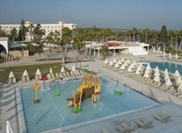 Louis Phaethon Beach