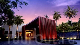 DoubleTree Resort by Hilton Phuket-Surin Beach