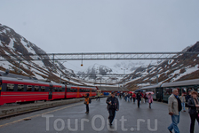 в горах все в снегу