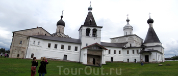 Панорама Ферапонтова монастыря