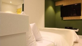 Crossing Hotel Crossing Hotel